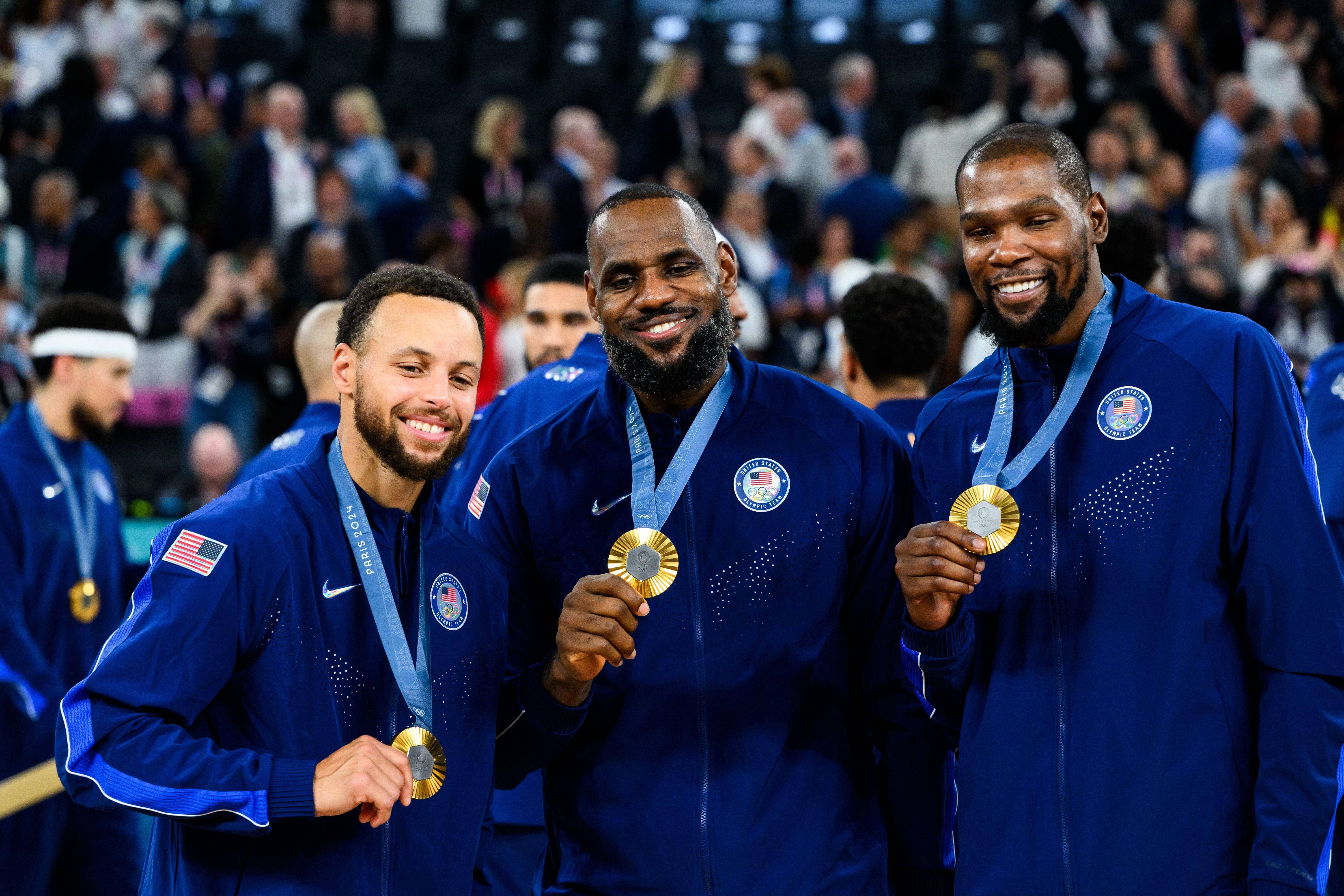 九游网页版直接进入包含巴黎圣日耳曼发布备战花絮；今夜单刀错失；CBA常规赛任务艰巨；年轻球员得到机会的词条