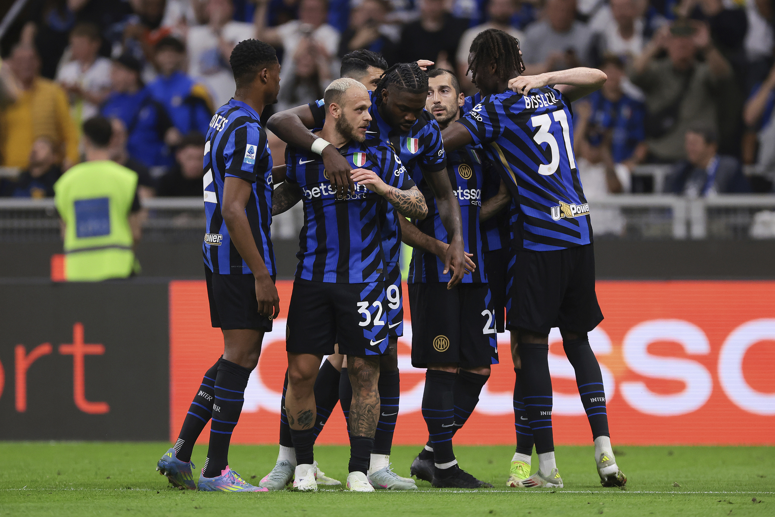 九游网页官网入口集结日法兰克福伤情更新——意大利杯节点到来，气氛紧张，球队文化再被提及的简单介绍