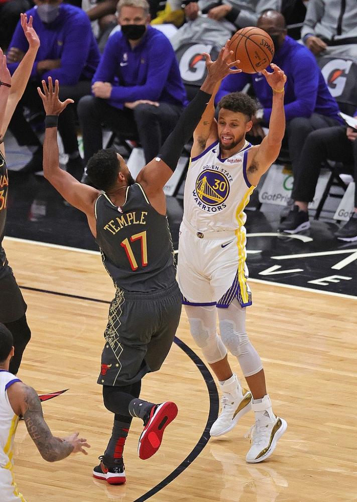 九游娱乐关于芝加哥公牛赛后状态回暖，志在NBA总决赛名次提升，悬念犹存，轮换策略成焦点的信息